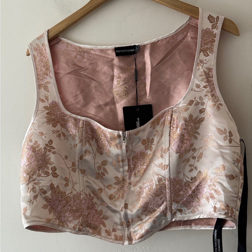 NEW! PrettyLittleThing Pink Satin‎ Oriental Zip Front Corset Crop Top